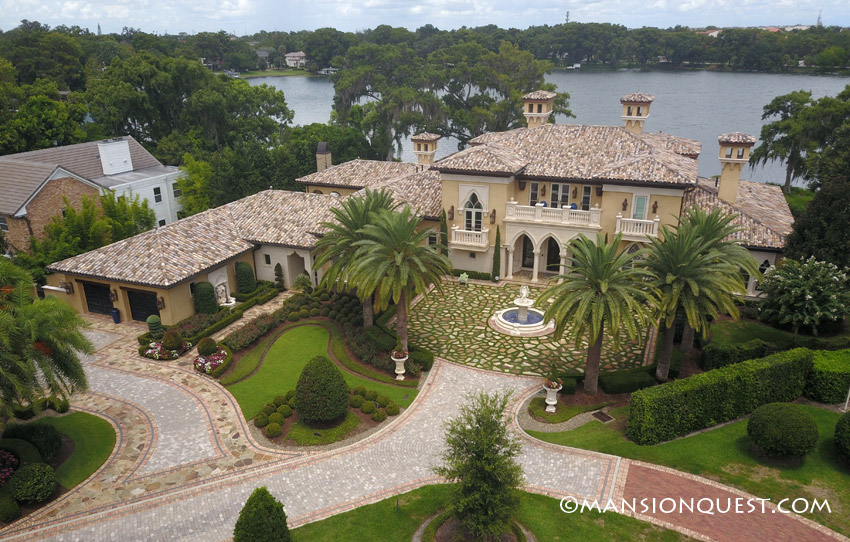 1211 College Point