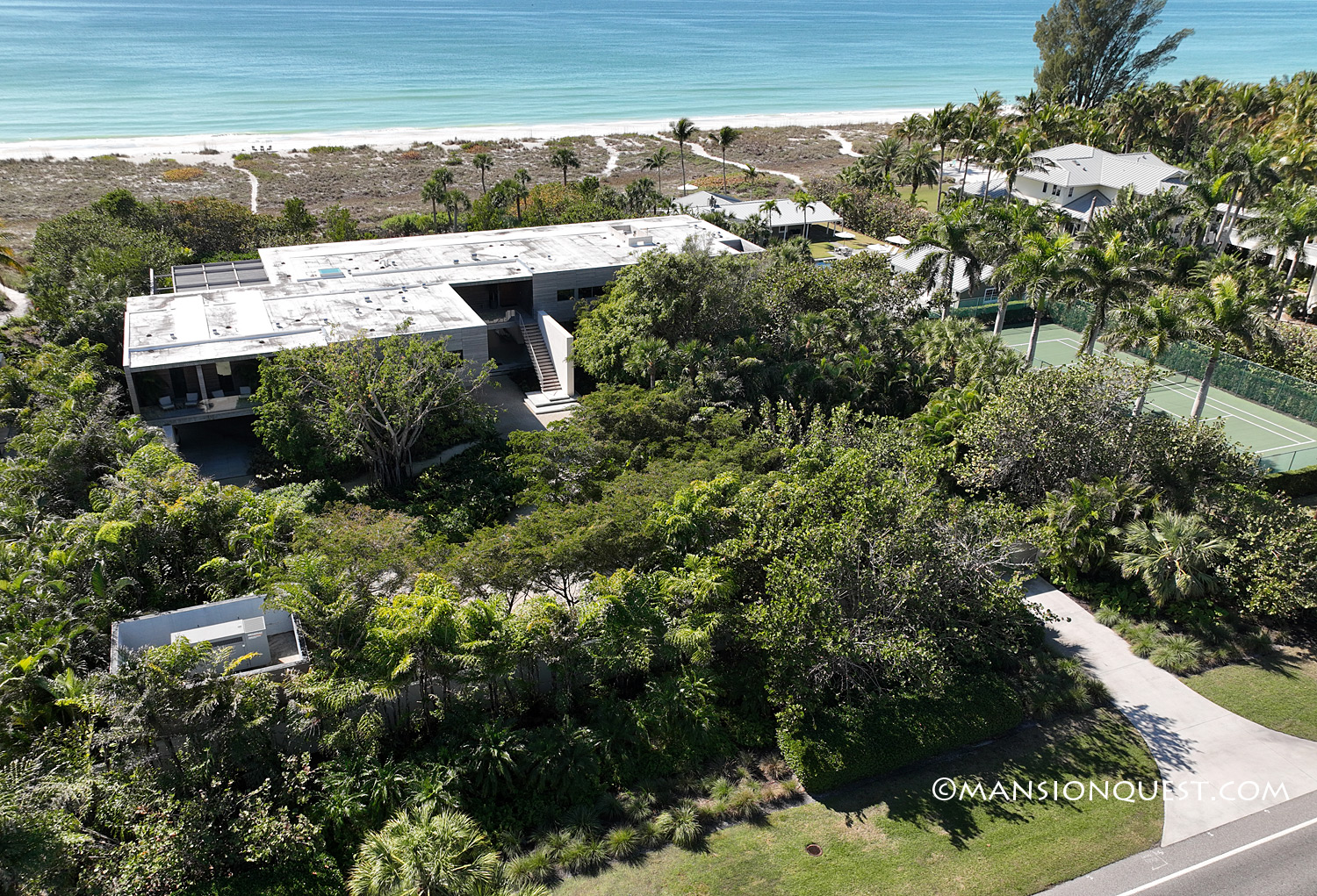 6271 Gulf of Mexico Dr.